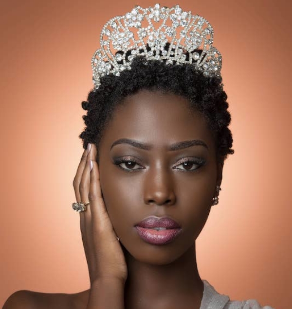 Leah kagasa